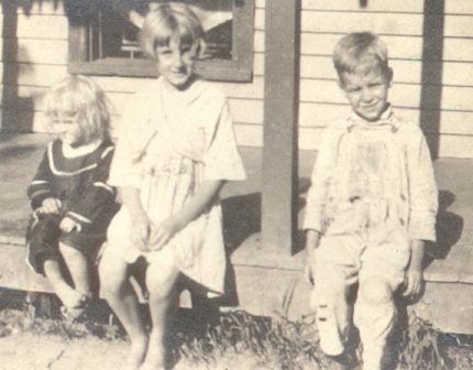 Left to right: Helen, Marjorie (my grandmother), and Jack. Oklahoma, circa 1923